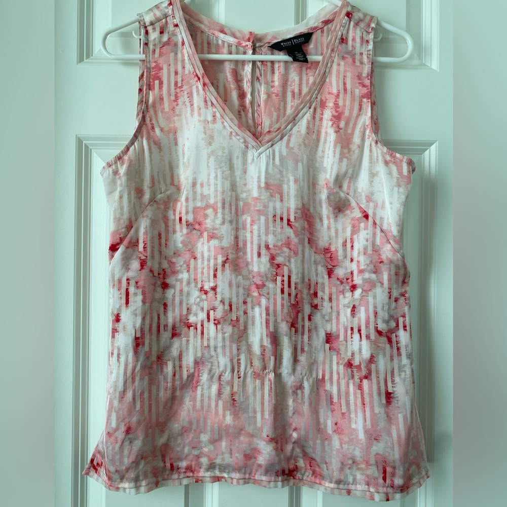 White House Black Market Floral Tank